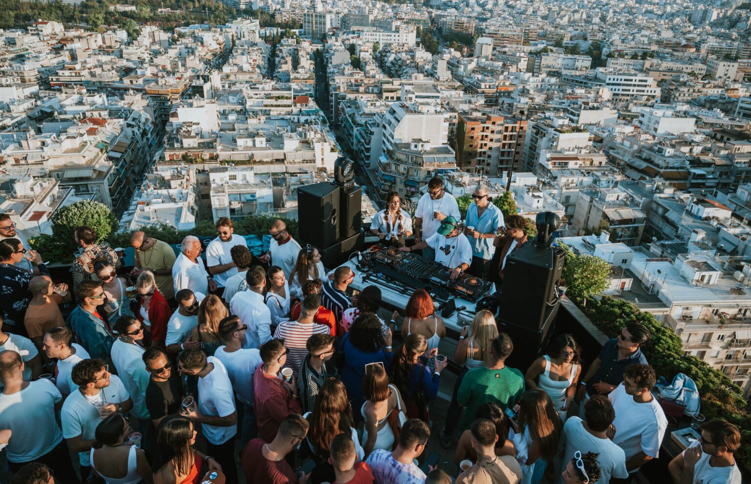 The crowd at NEPENTHE Rooftop Tapes