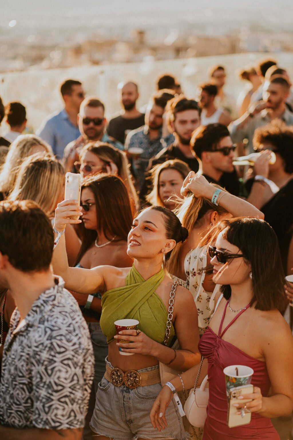 The crowd at NEPENTHE Les Terrasses
