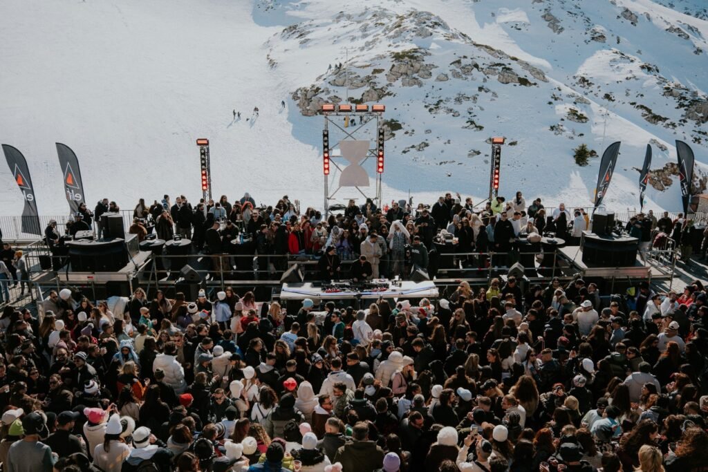 BRB live at NEPENTHE
